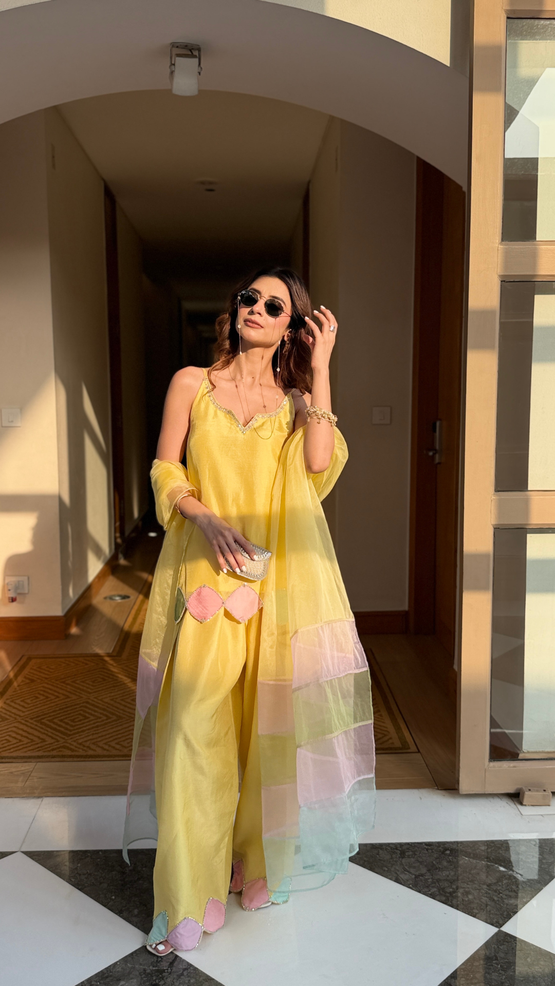 Sunehri suit set