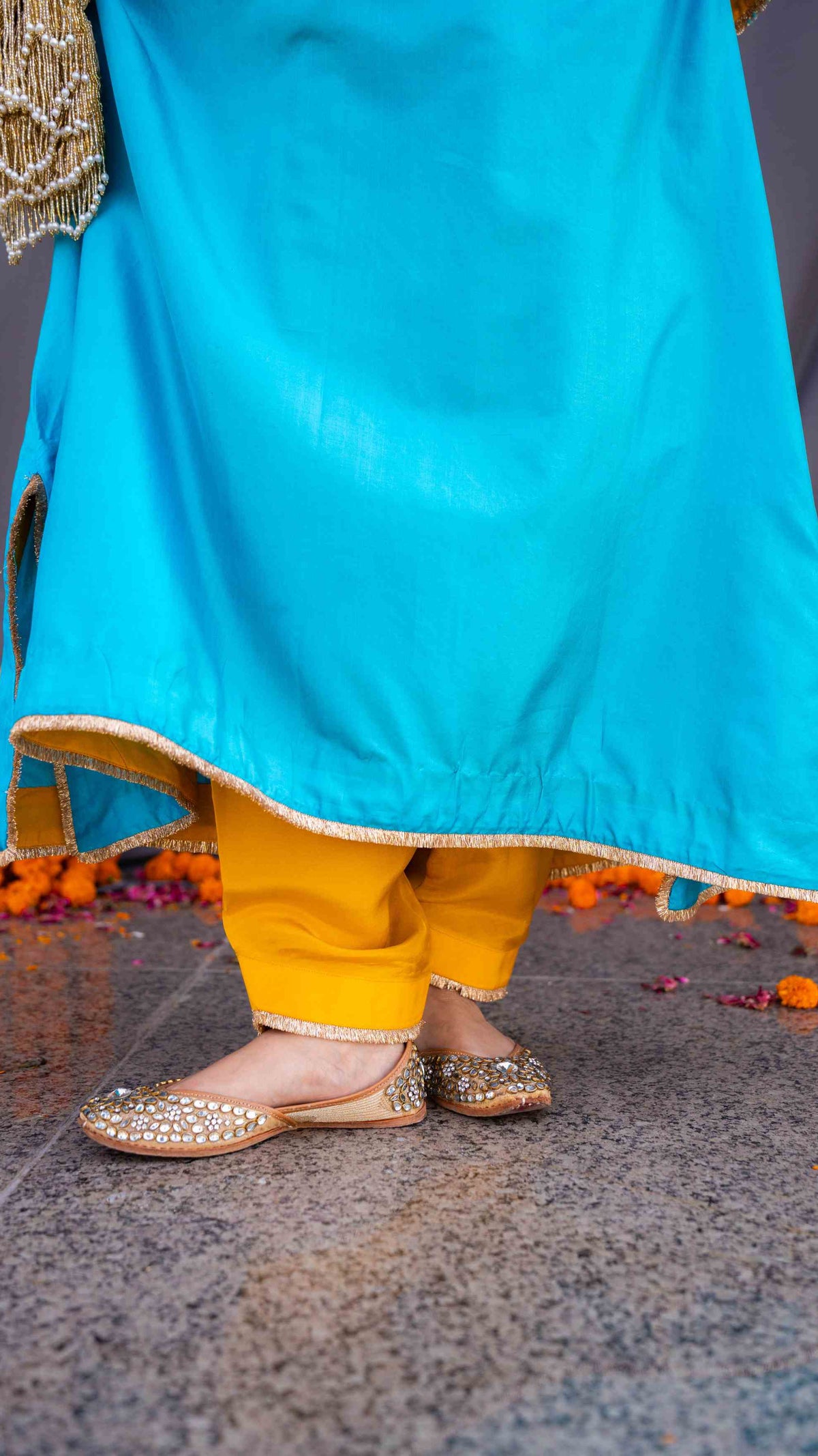 Blue kaftaan with yellow pants