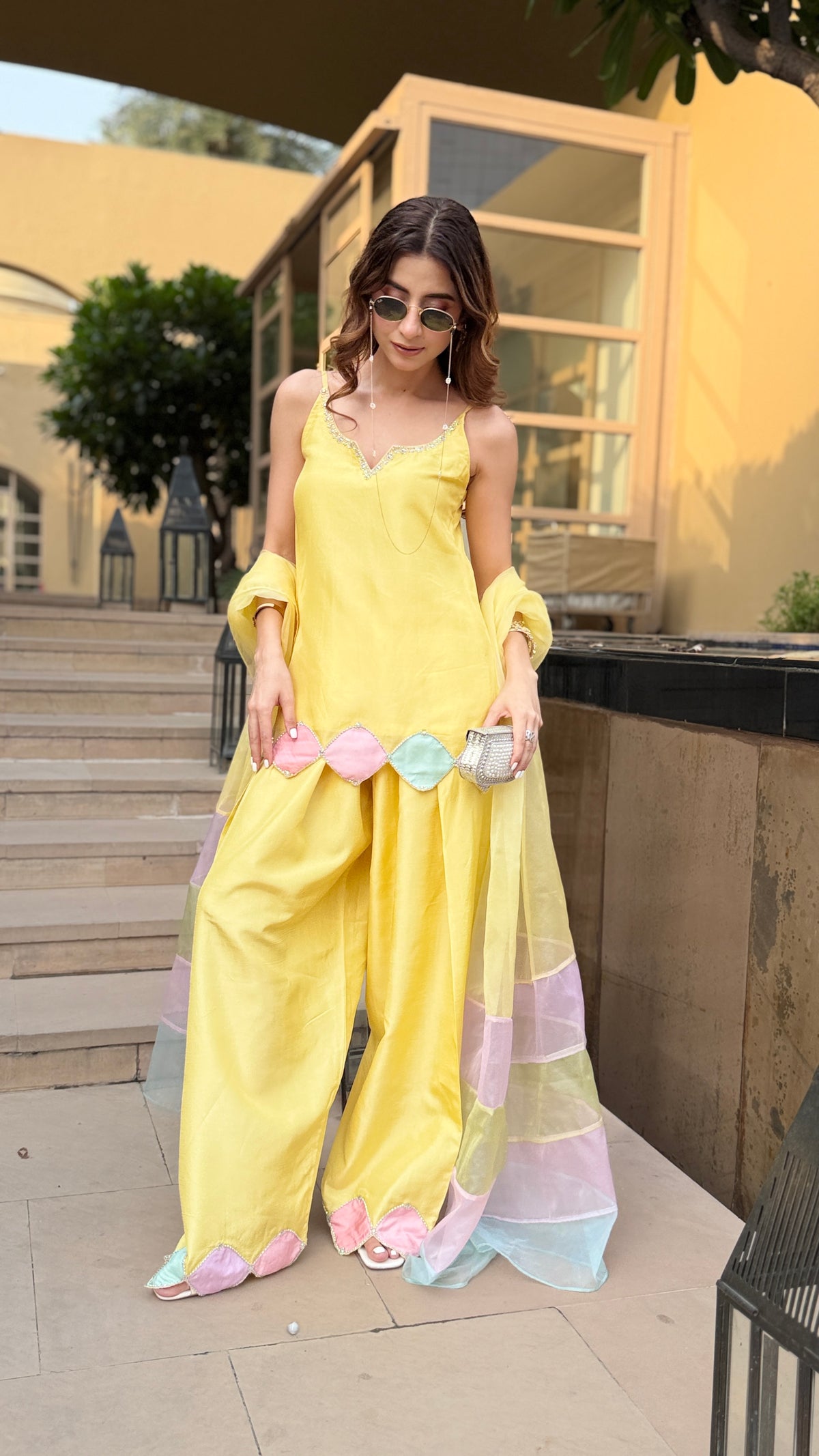 Sunehri suit set