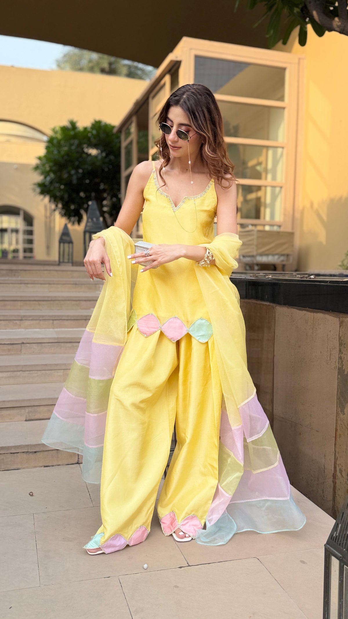 Sunehri suit set
