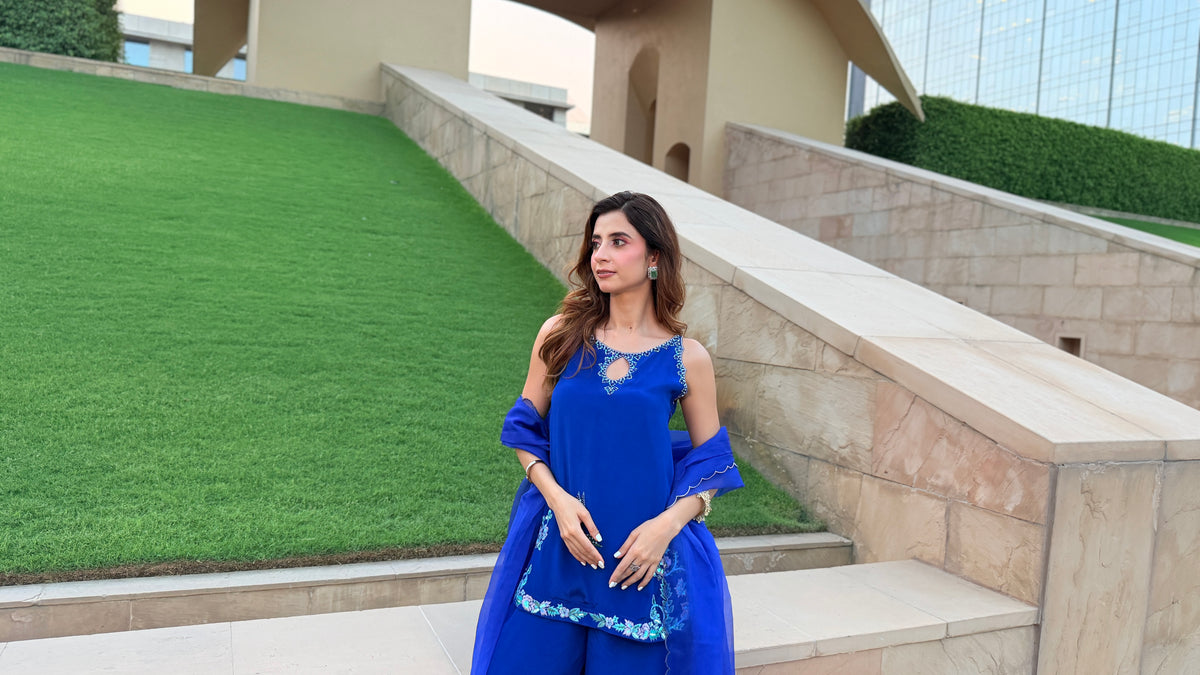 Mahira suit set