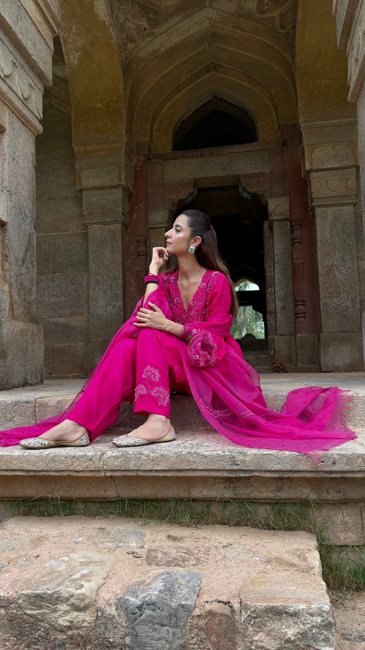 Gulaabo- Rani Pink Suit Set