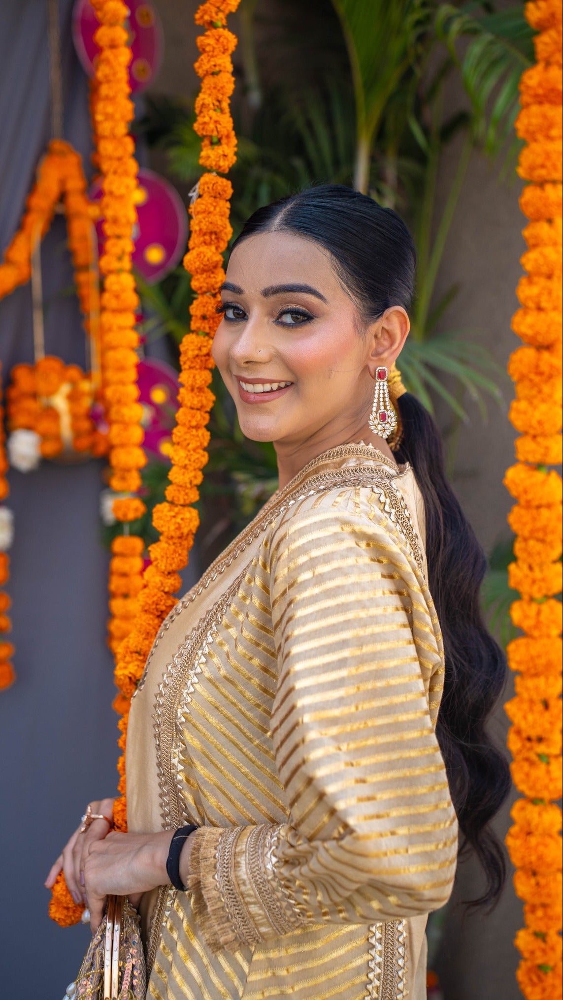 Golden choga set