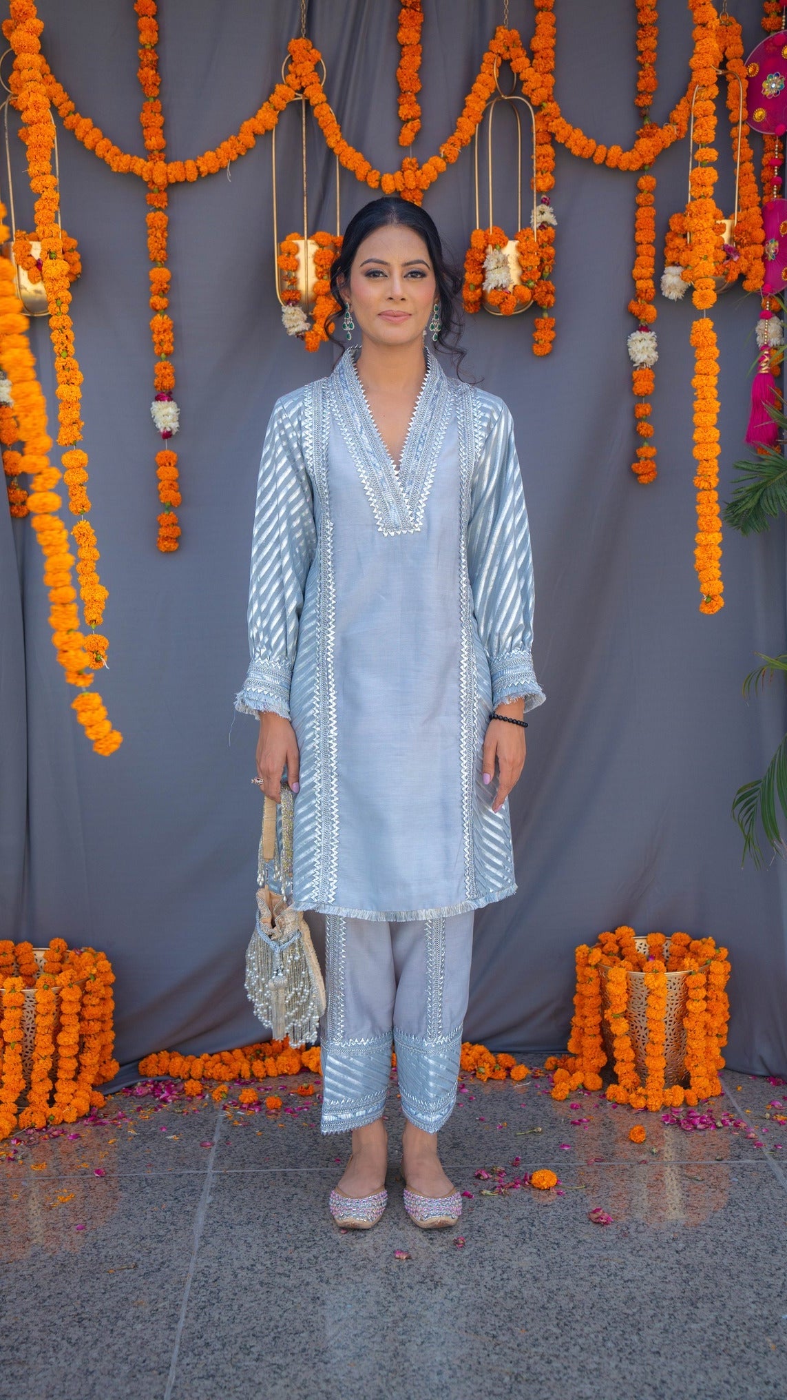 Silver choga set