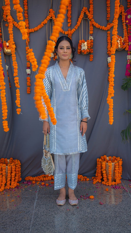 Silver choga set