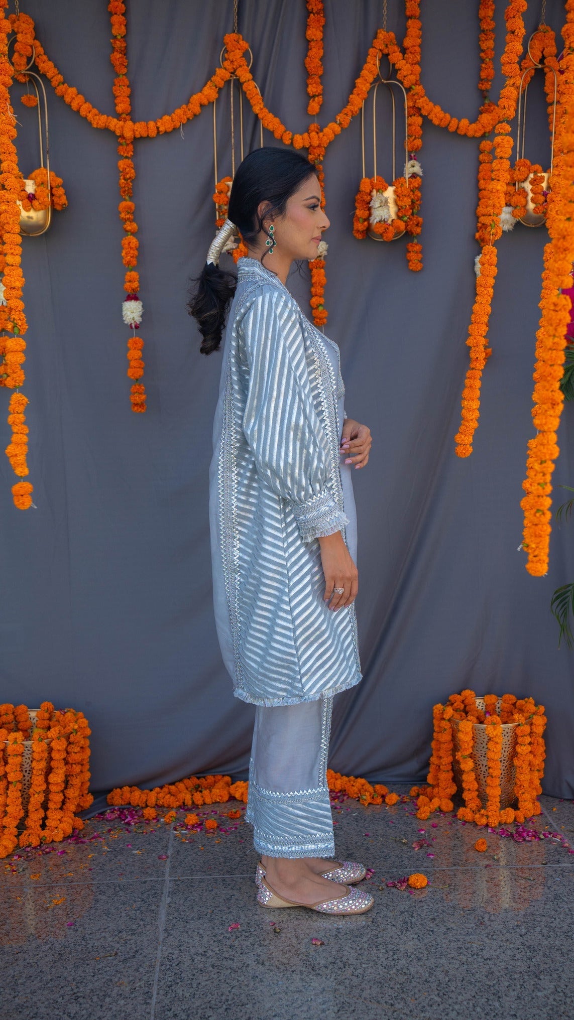 Silver choga set