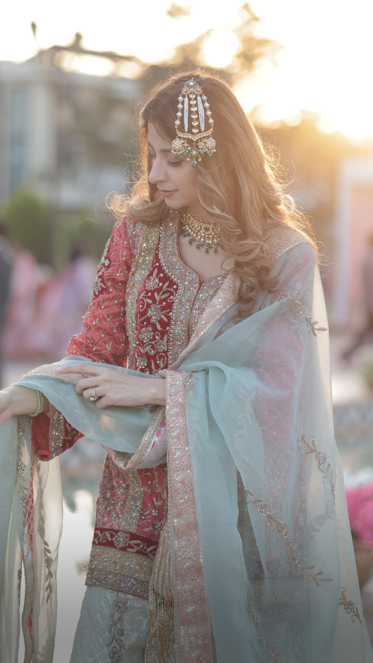 Noor e zardosi sharara set