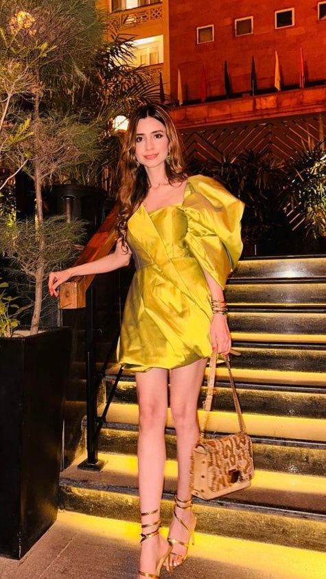 Golden Glimmer Dress